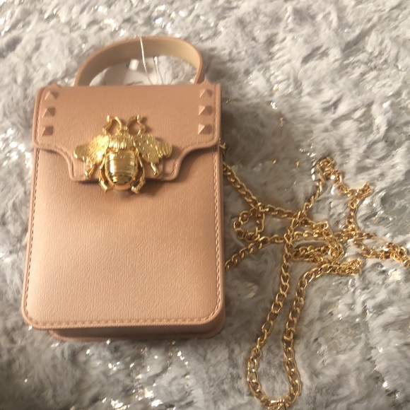 Blush pink clutch - Picture 2 of 4